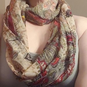 Infinity scarf